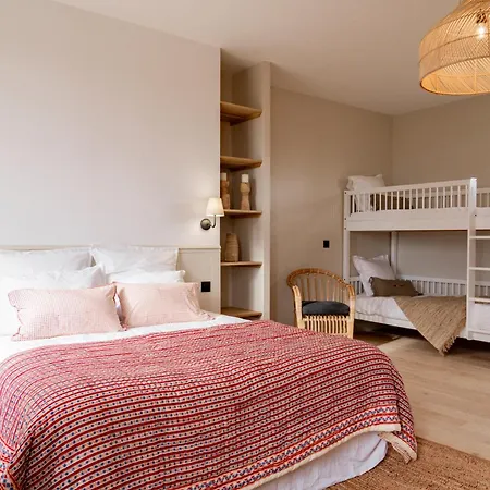 Bed & Breakfast La Fleur De Boueard 4*